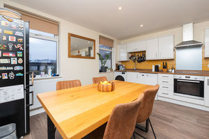 Photo 19- click for photo gallery